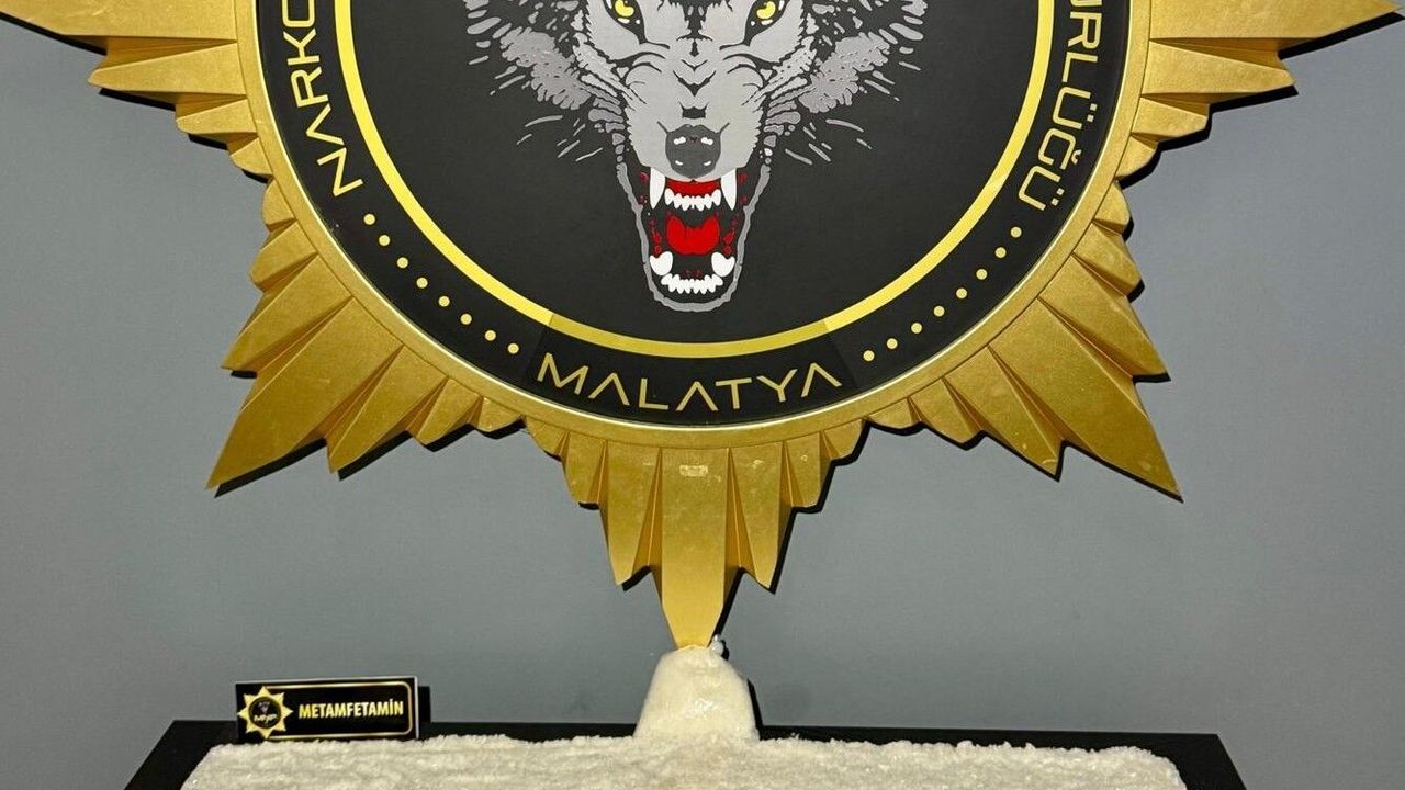 Yolcu Otobüsünde 11 Kilo 400 Gram Metamfetamin Ele Geçirildi