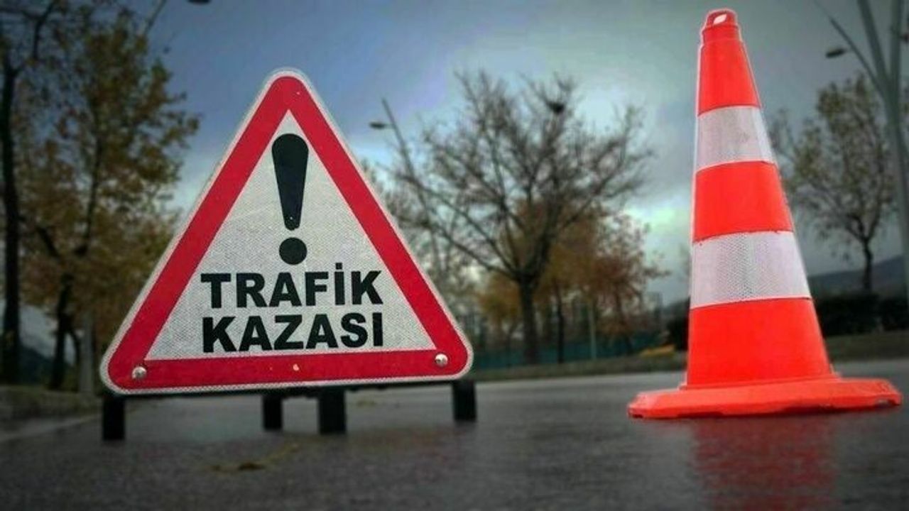 İzmit’te Ters Yön Kazası Trafiği Aksattı