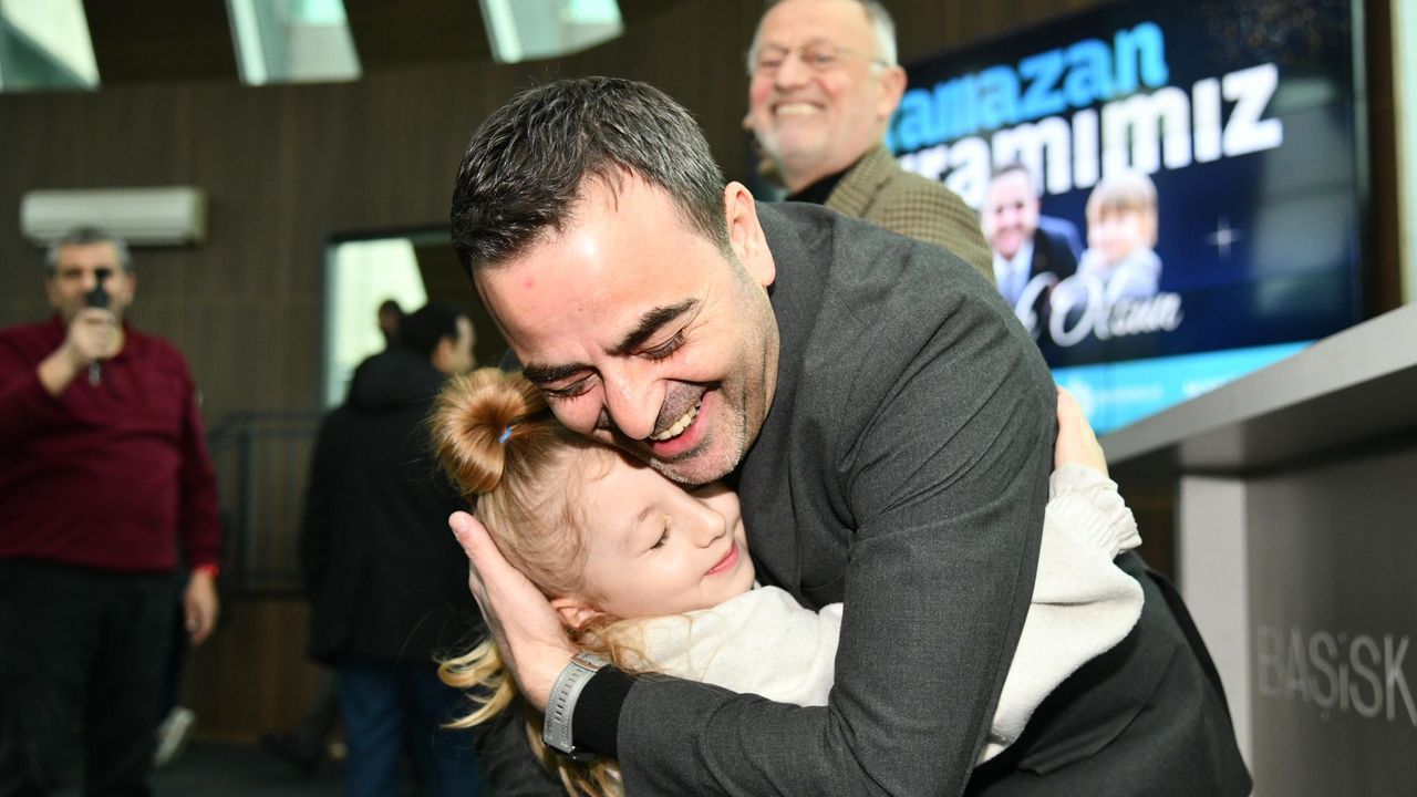 Başkan M. Yasin Özlü, Başiskele Belediyesi Personeliyle Bayramlaştı