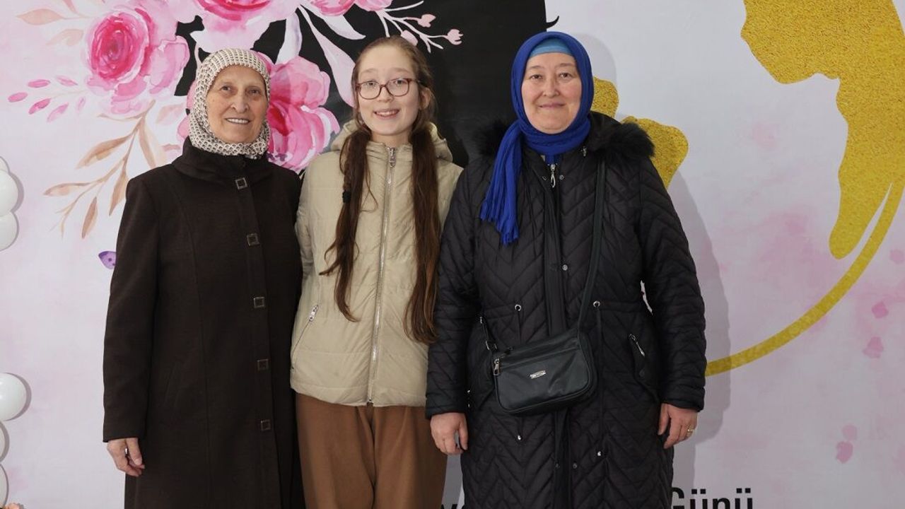 Gebze’de 8 Mart Coşkusu: Sağlık, Sanat ve Atölyeler Bir Aradaydı