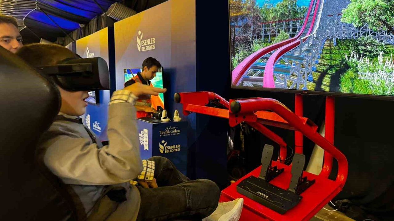 Esenler'de çocuklar bayram coşkusunu yaşadı