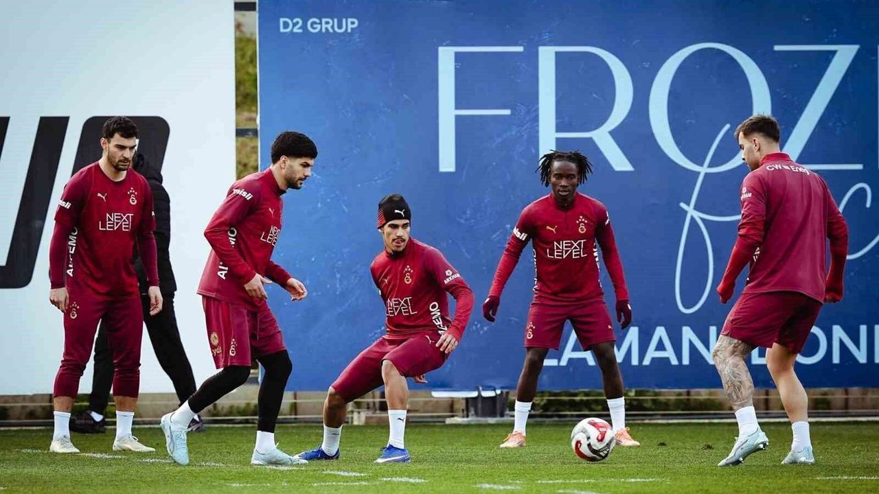 Galatasaray, Beşiktaş Maçı Hazırlıklarını Tamamladı