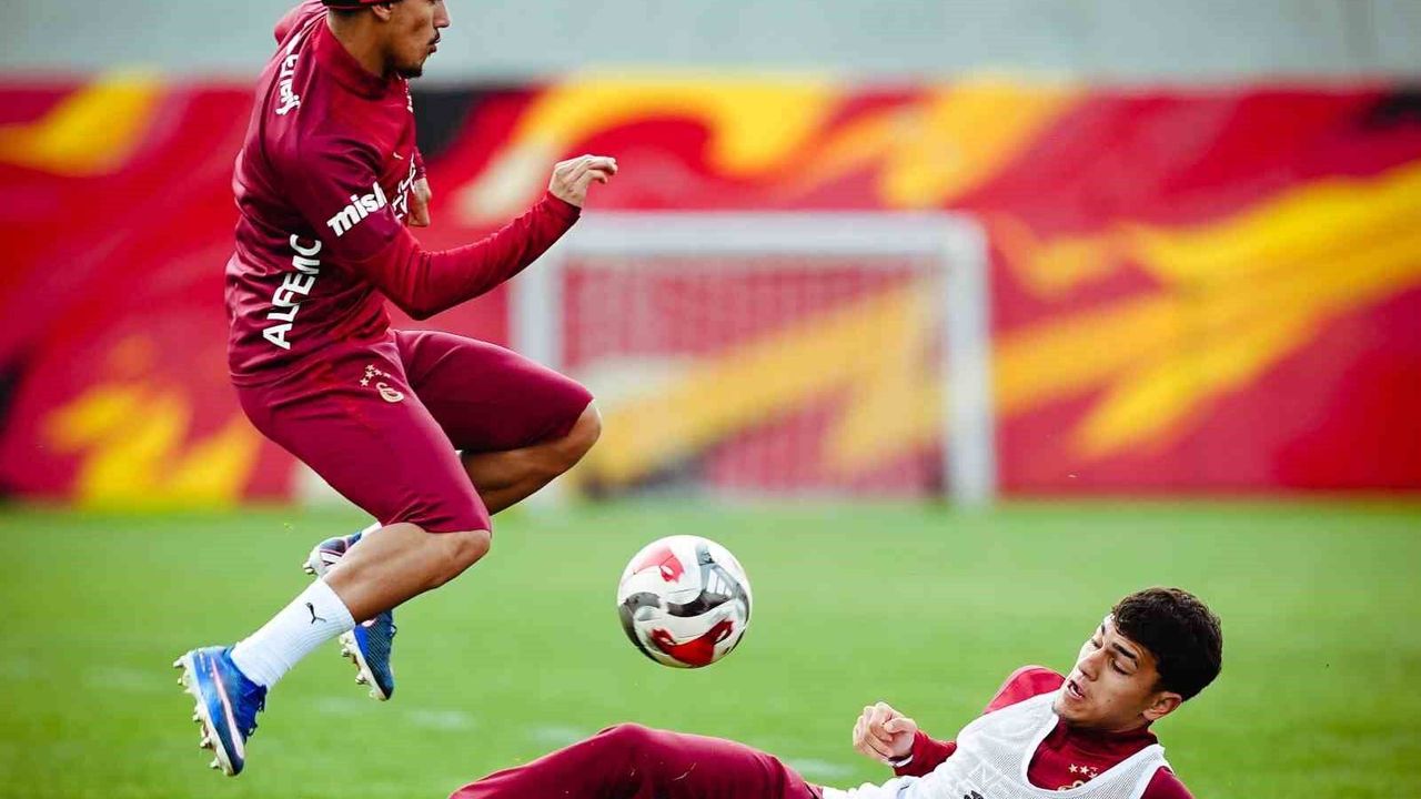Galatasaray, Trabzonspor maçı hazırlıklarını sürdürdü