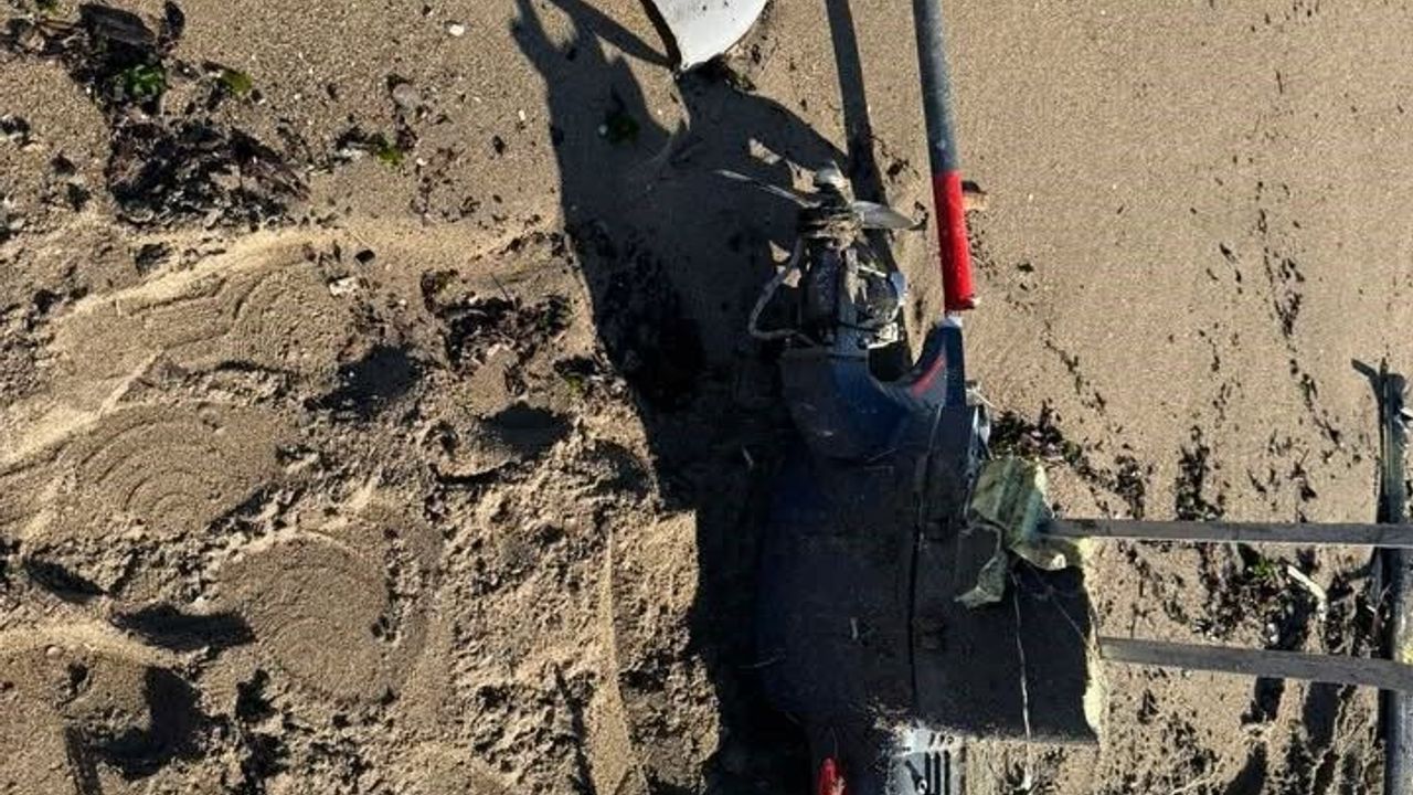 Halk plajında İHA alarmı: Patlayıcı taşıyabileceği şüphesiyle 400 metrelik alan boşaltıldı