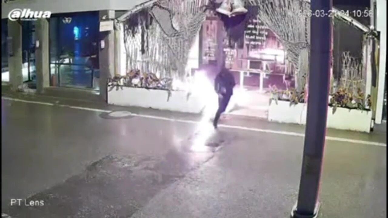 Kocaeli'de iş yeri kundaklandı: 2 şüpheli İstanbul'da yakalandı