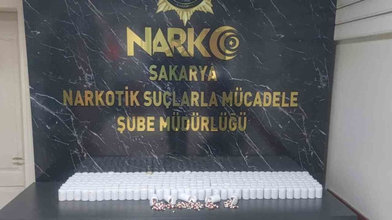 Sakarya'da Uyuşturucu Operasyonu: 2 Şüpheli Tutuklandı