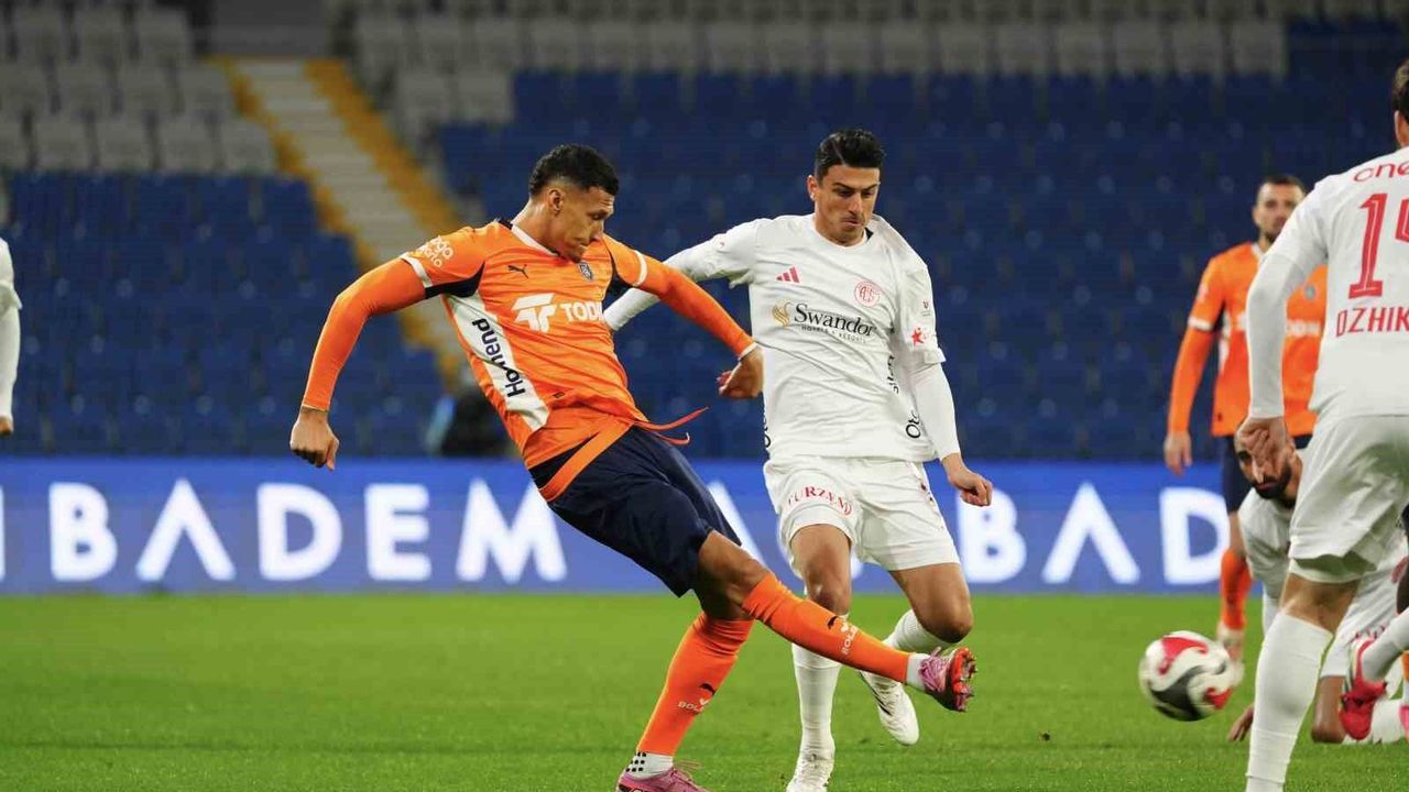 Trendyol Süper Lig: RAMS Başakşehir: 0 - Antalyaspor: 0 (Maç sonucu)