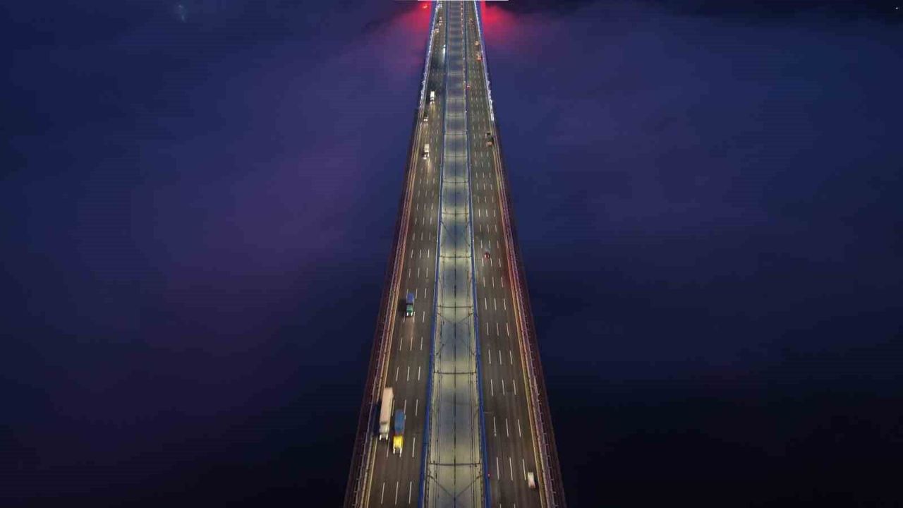 Yavuz Sultan Selim Köprüsü'nde sis manzarası mest etti