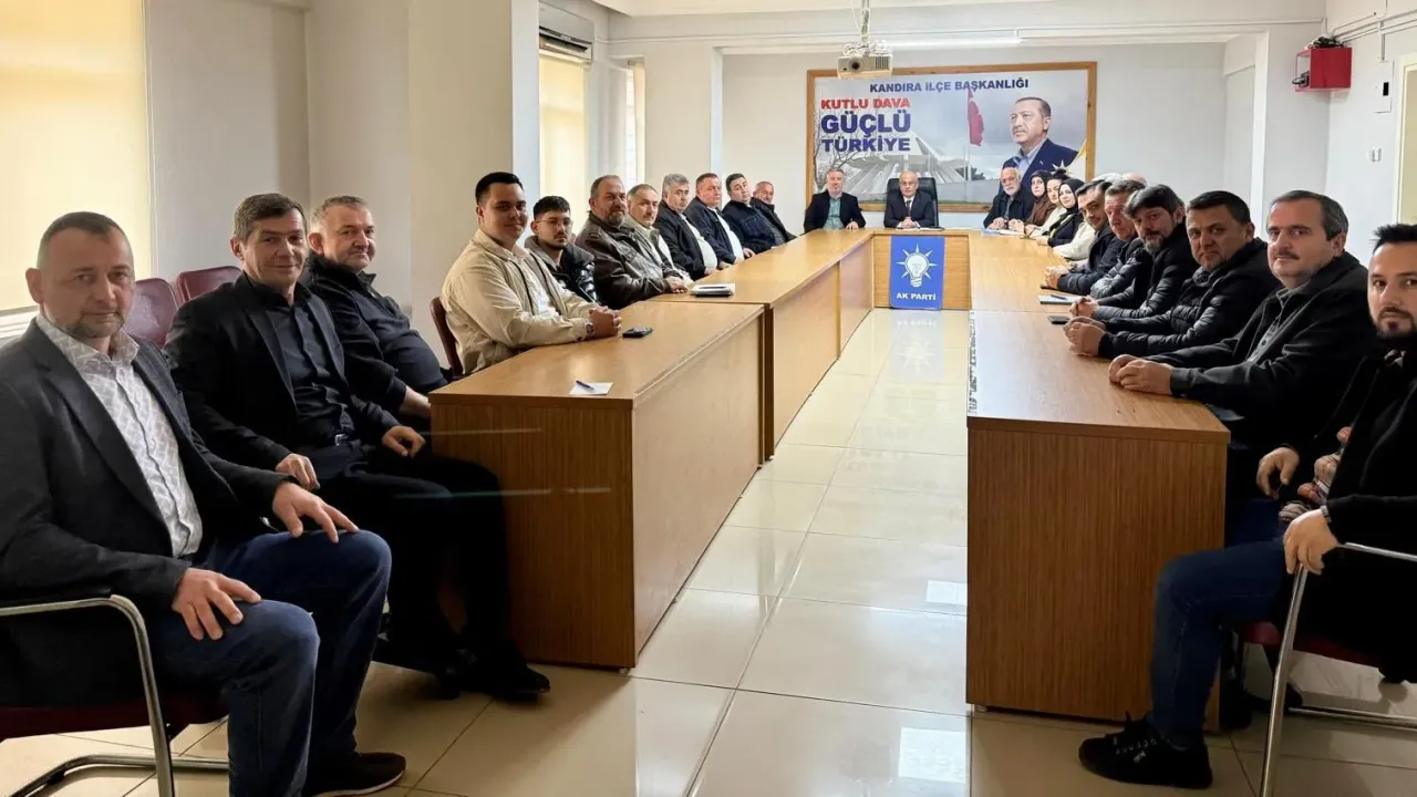 AK Parti Kandıra İlçe Başkanlığı İcra Kurulunu Duyurdu