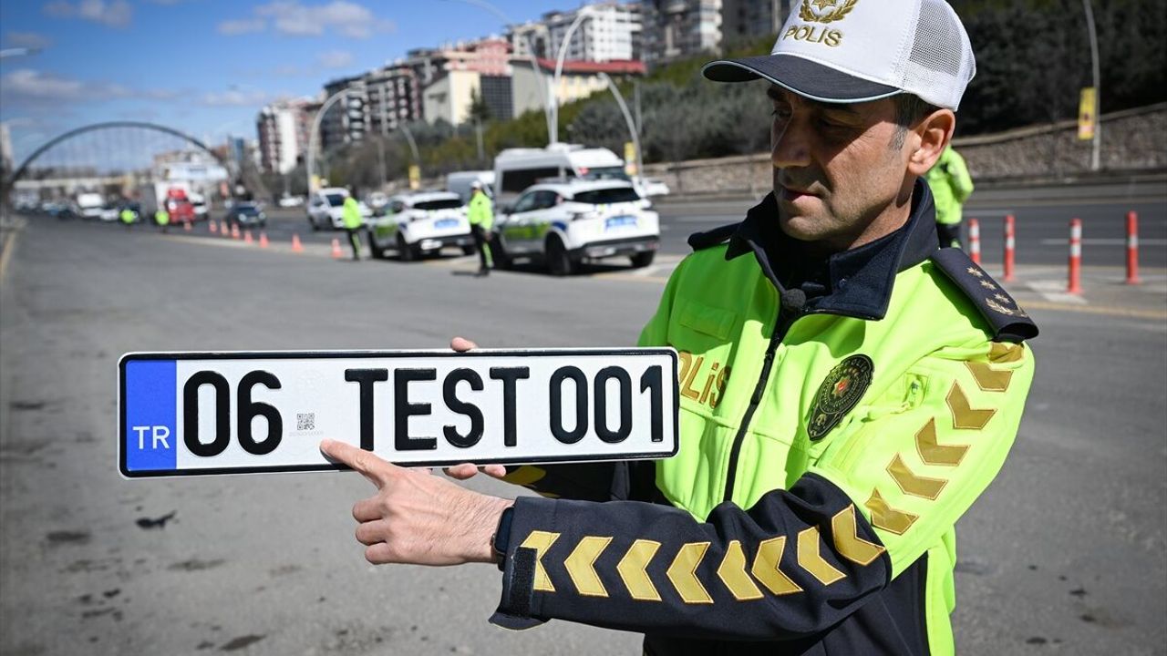 Emniyet’ten APP Plaka Rehberi: 3 Adımda Plakanızı Uygun Hale Getirin