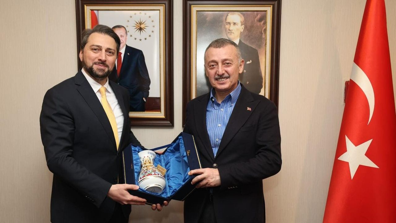 Başkan Büyükakın’dan Halep’te Yoğun Temaslar