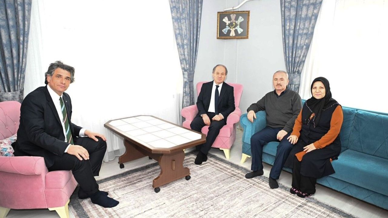 Kartepe’de gönüllere dokunan ziyaret: Şehit aileleri unutulmadı