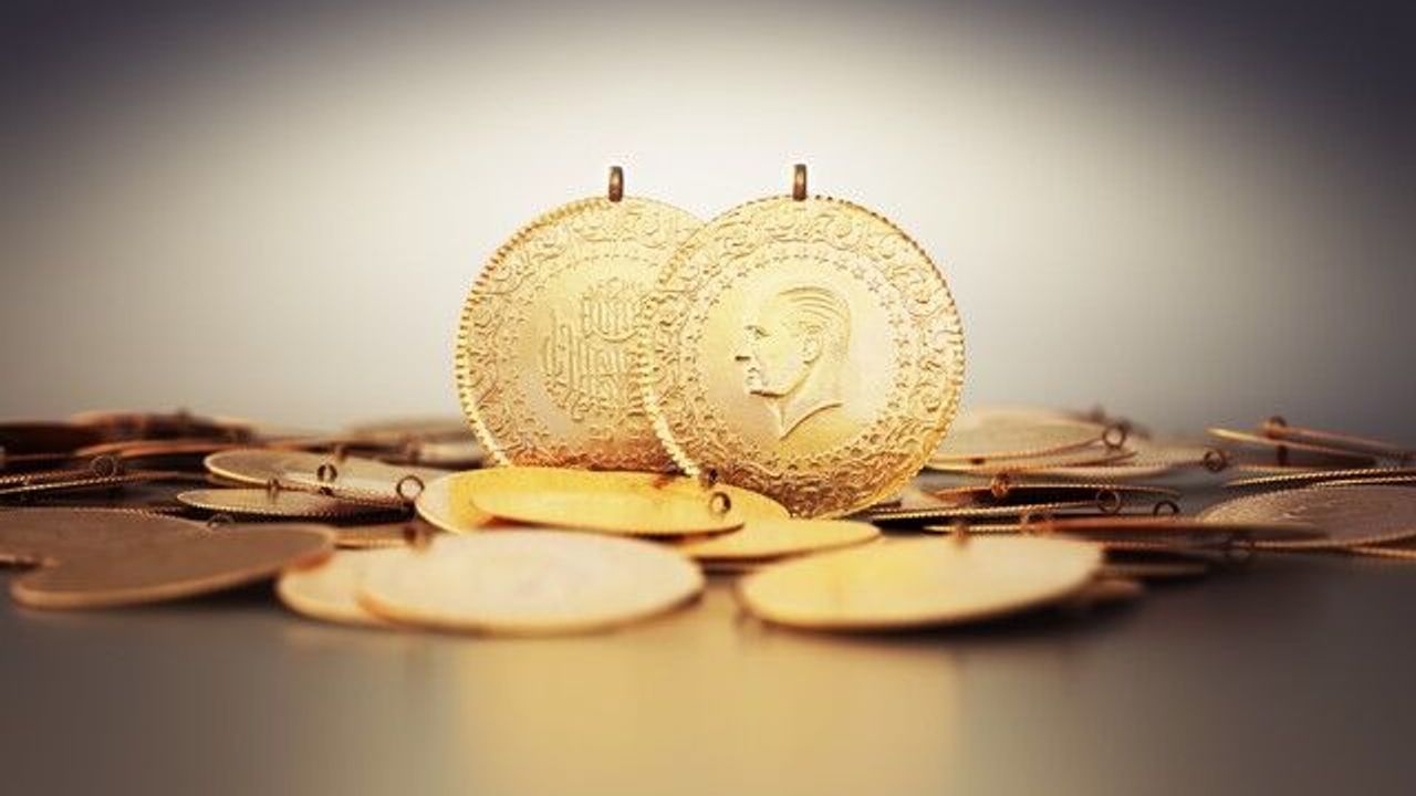 Altın Fiyatları Türbülansa Girdi: Gram, Çeyrek ve Cumhuriyet Altın Kaç TL?