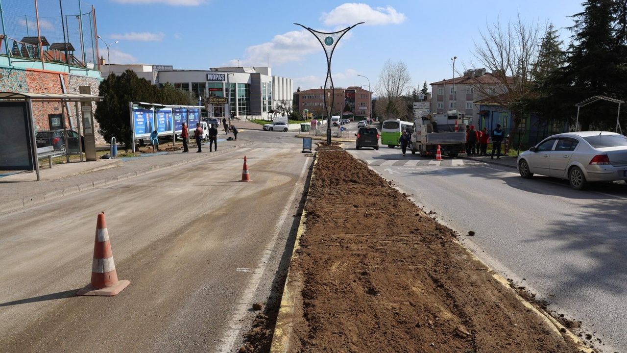 Bahar ve bayram öncesi büyük hazırlık: Büyükşehir’den temizlik atağı