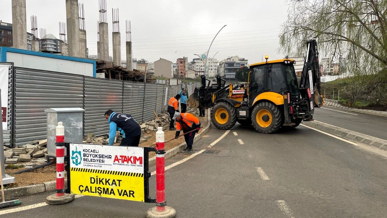 Kocaeli Büyükşehir’den Yaya Ulaşımına Güvenli Dokunuş