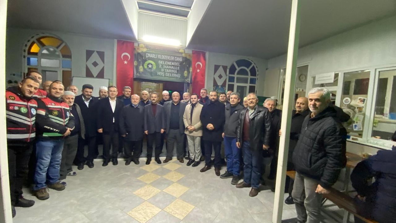 Vali İlhami Aktaş, Derince Çınarlı Mahalle Sakinleriyle Buluştu