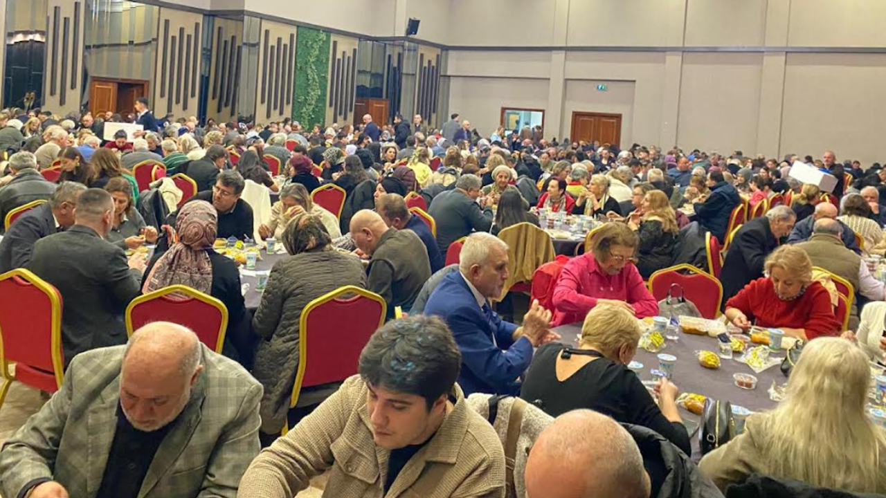 CHP Körfez İlçe Kadın Kolları’ndan Rekor Katılımlı İftar