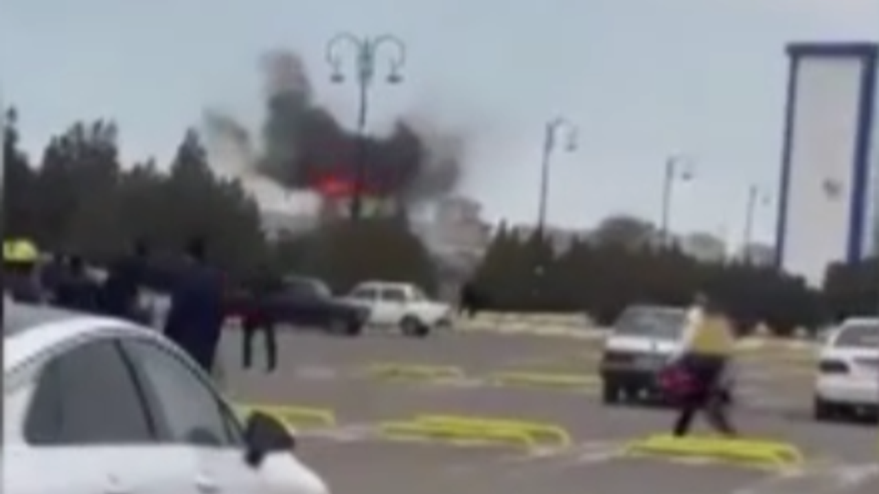 Azerbaycan'ın Nahçıvan Havalimanı'na İran'a Ait Kamikaze Dronu Düştü