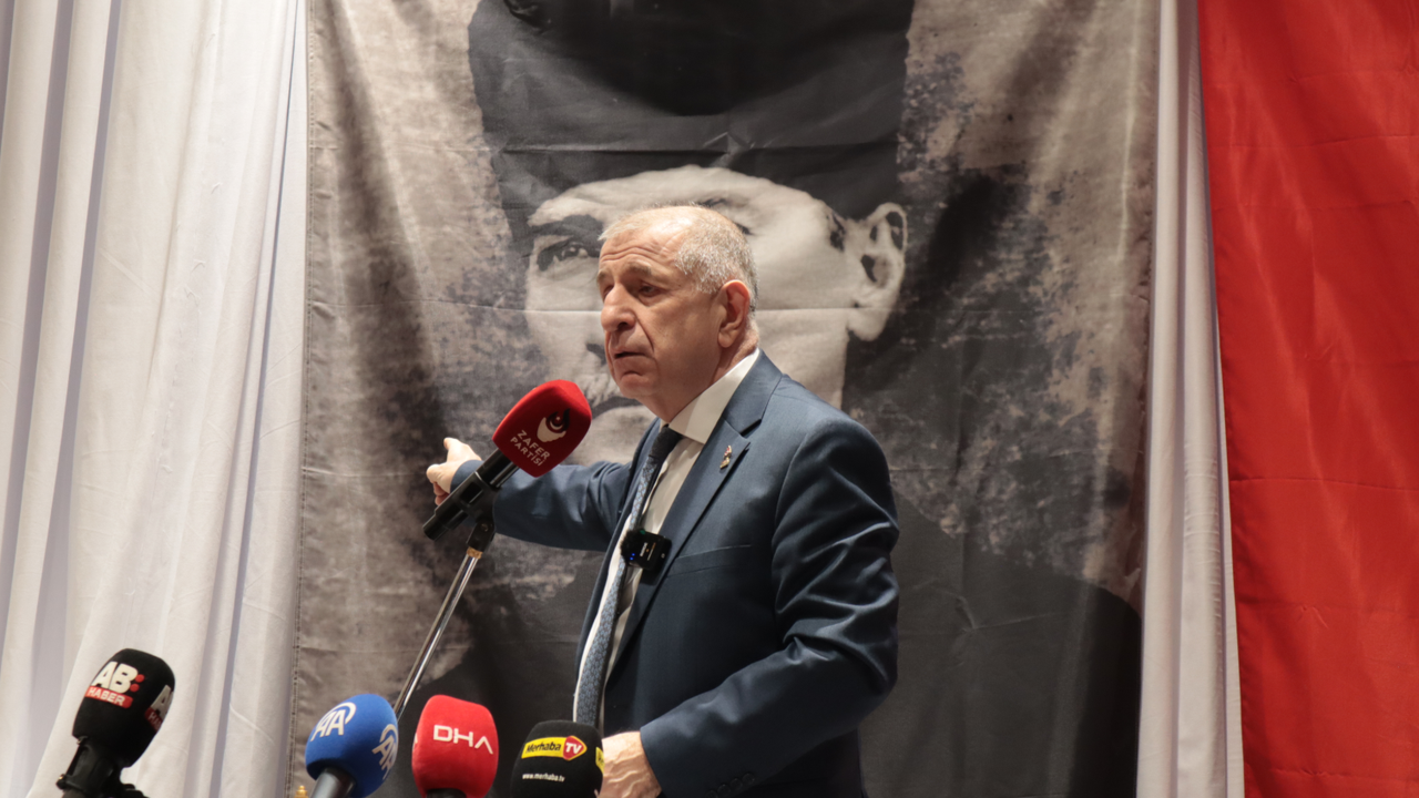 Ümit Özdağ’dan Konya İftarında Gündeme Sert Eleştiriler