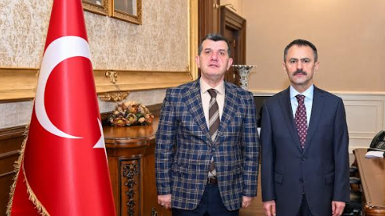 Koop-İş Sendikası Danışmanı Çobanoğlu’ndan Vali Aktaş’a Ziyaret