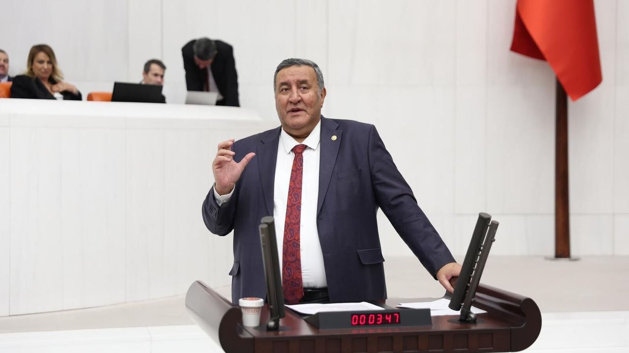 CHP’li Ömer Fethi Gürer: “Kapalı Sulama Sistemleri Gecikmeden Tamamlanmalı”