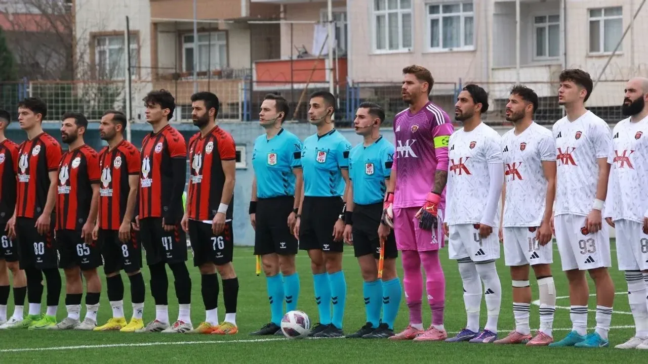Gölcükspor deplasmanda farkını gösterdi: Şampiyonluk yolunda büyük adım