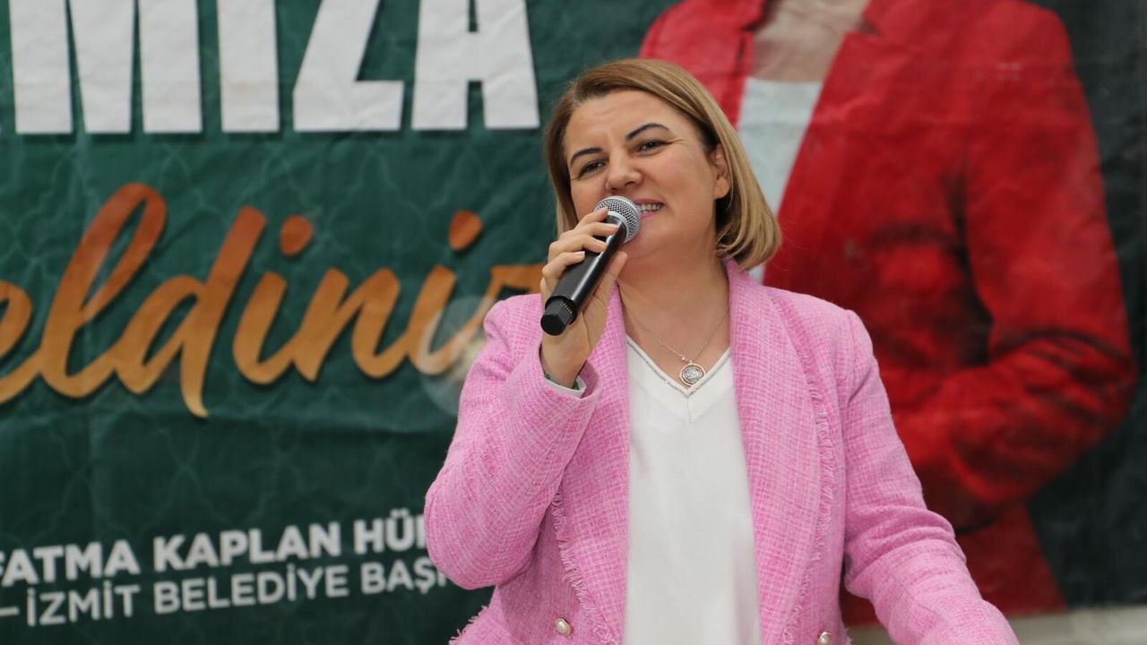İzmit Belediyesi’nin Yeşilova Mahalle İftarı: Yüzlerce Kişi Aynı Sofrada Buluştu