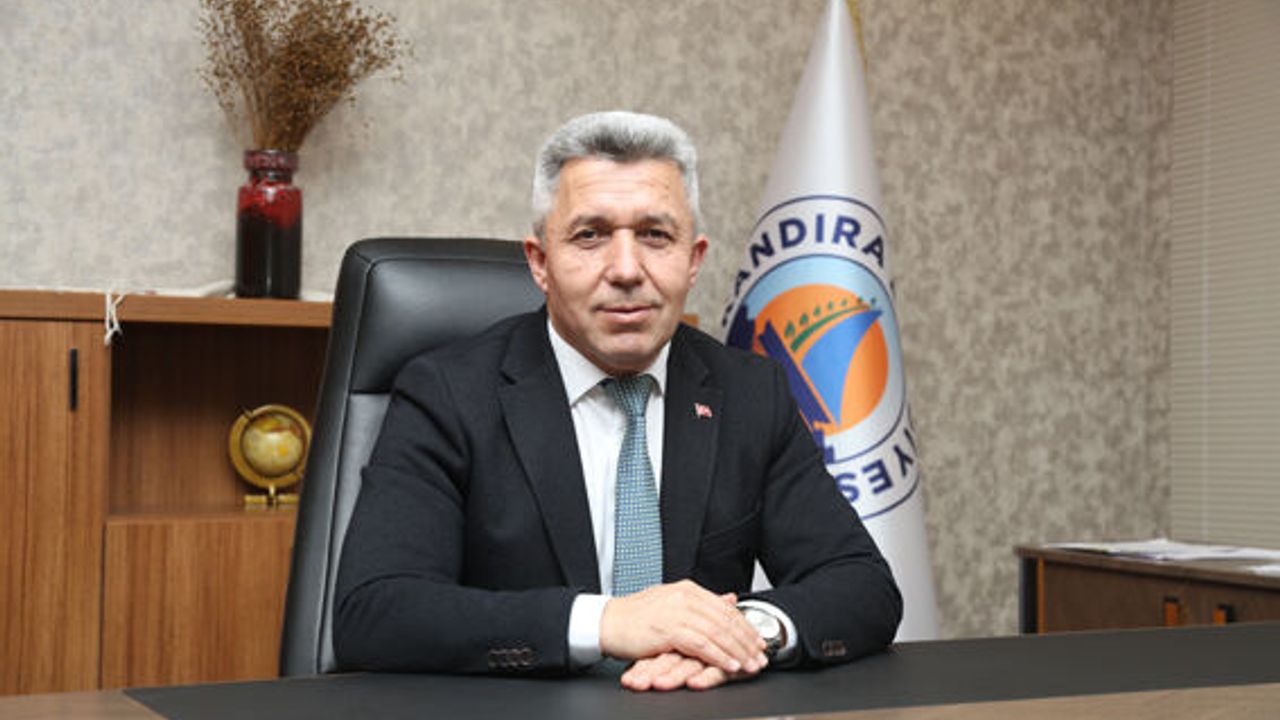 Başkan Erol Ölmez’den Kadir Gecesi Mesajı: Kardeşlik Bağlarımızı Güçlendirelim