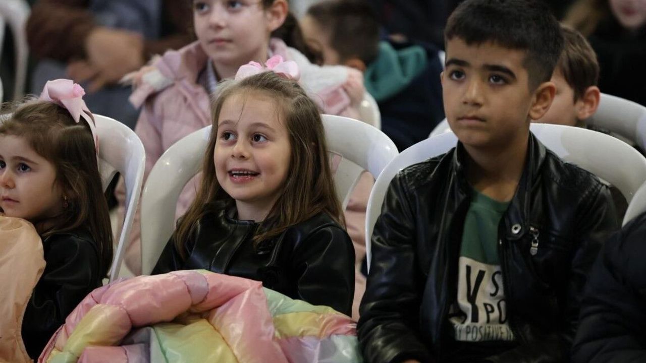 Kartepe’de Bayram Heyecanı: Çocuklar Etkinlikleri Coşturdu