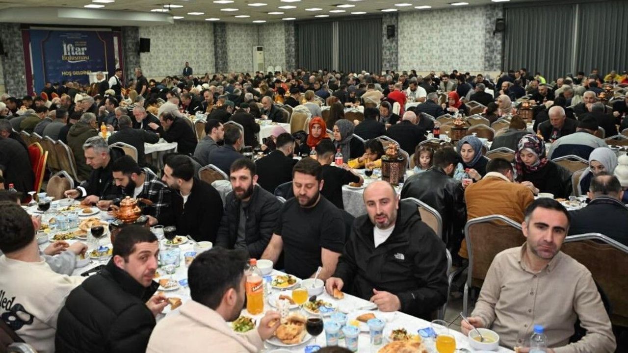 Kartepe’de STK’lar Ramazan’da buluştu