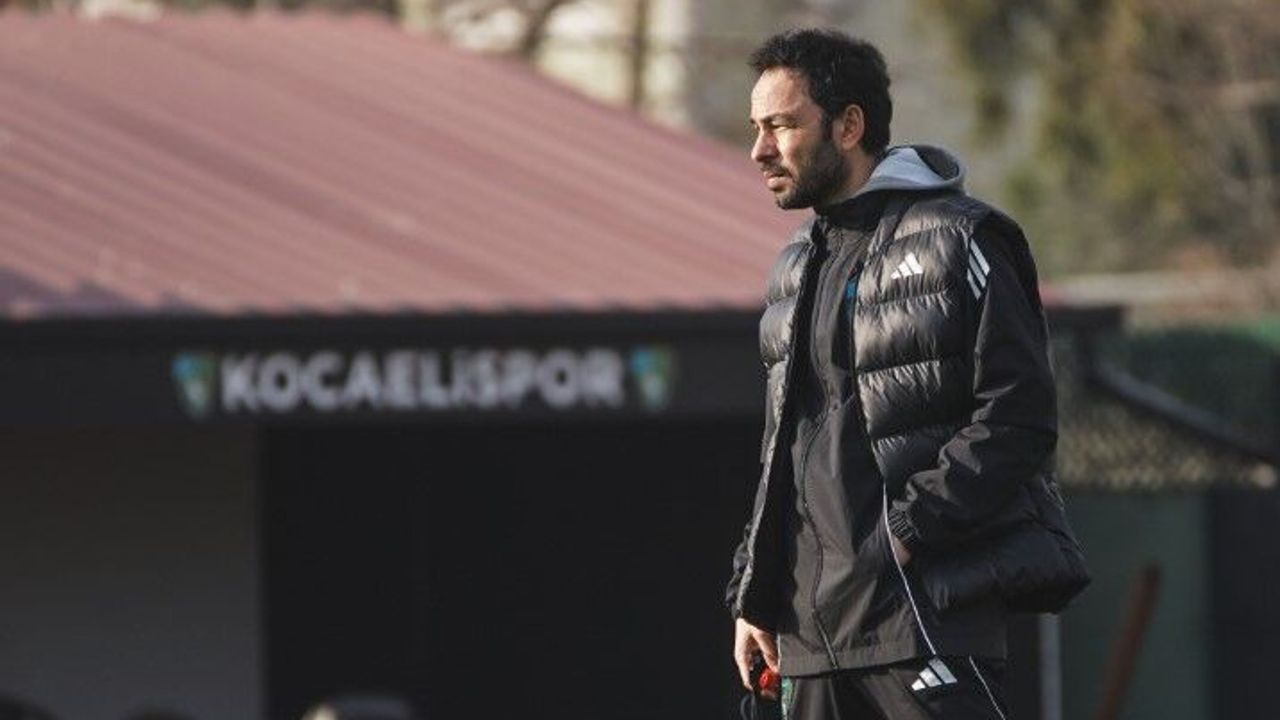 Kocaelispor-Konyaspor Maçında Teknik Direktör İnan’dan Şok Protesto