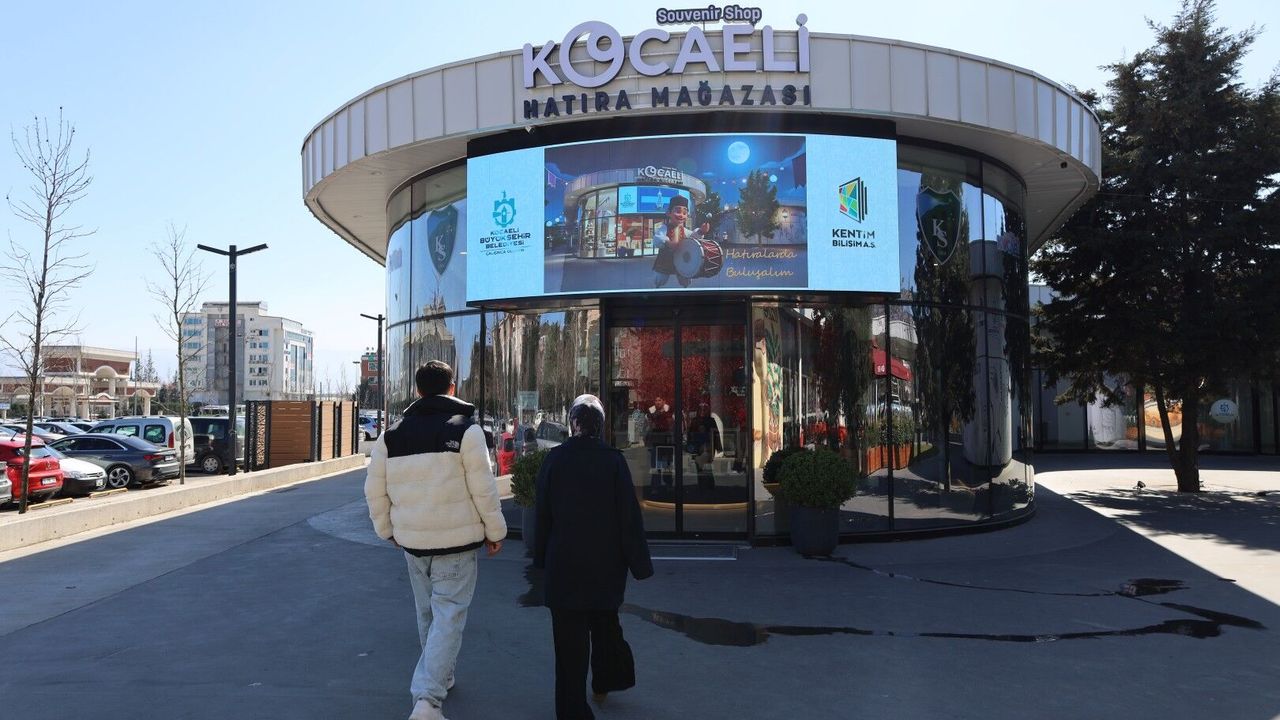Kocaeli Hatıra Mağazası kentin ruhunu hediyeliklere taşıyor