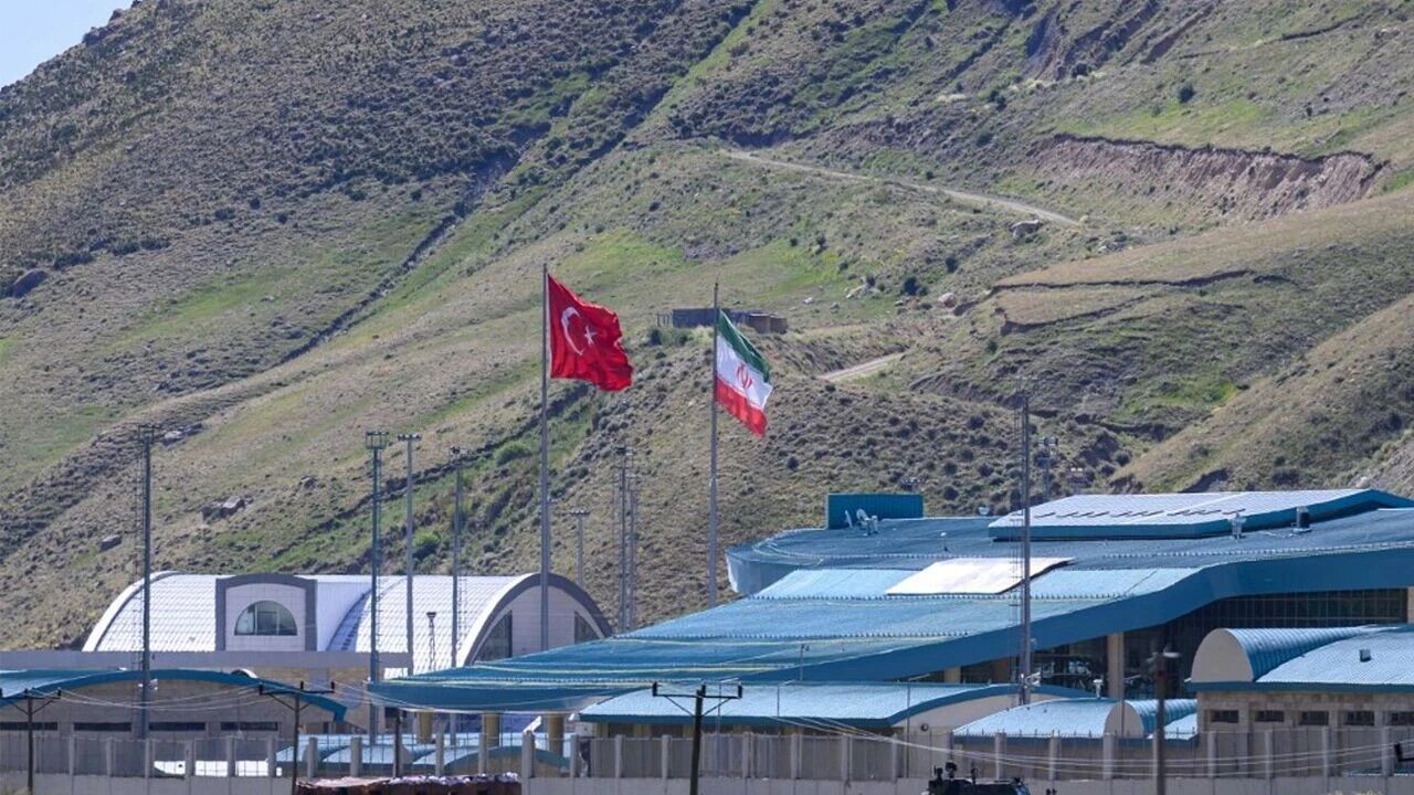 İran Türkiye’ye Füze mi Attı? Milli Savunma Bakanlığı'ndan Flaş Açıklama