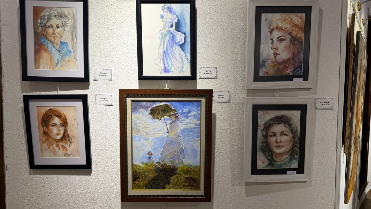 “Ve Kadın Dokununca” Karma Sergisi Sanatseverlerle Buluştu