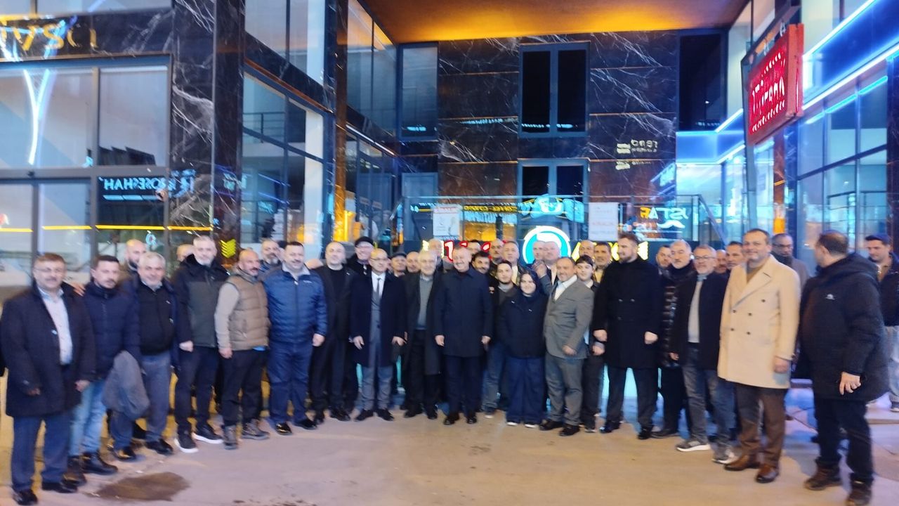 Alemdar Caddesi’nde Gönül Sofrası: Hüseyin Keleş’ten Anlamlı İftar Buluşması