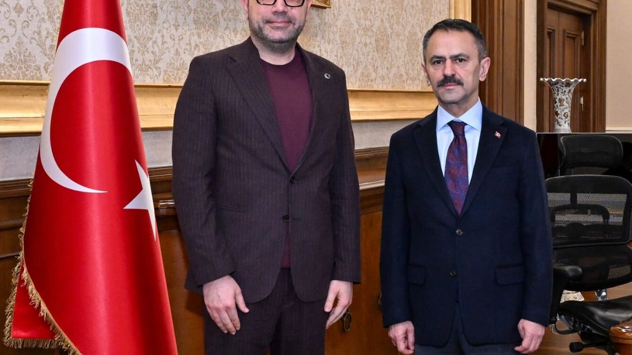 Kocaeli Final Okulları Genel Müdürü Emin Polat’tan Vali İlhami Aktaş’a Ziyaret