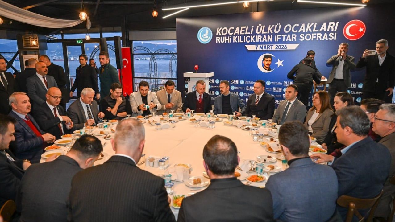 Vali Aktaş ve Başkan Büyükakın, Ülkü Ocakları İftar Programına Katıldı