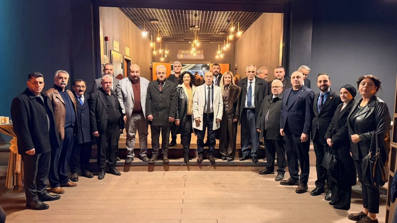 Kamil Akın, Ruhi Kılıçkıran adına düzenlenen iftara katıldı