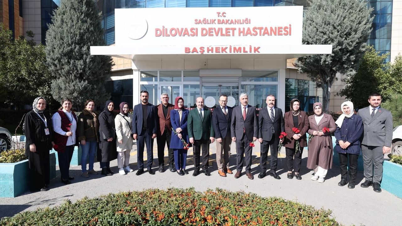 Dilovası’nda Kadınlar Günü’ne Anlamlı Kutlama