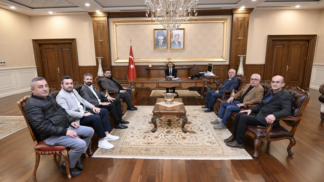 Oto Ticaret Merkezi Başkanı Tamer Ertuğ ve Yeni Yönetimden Vali Aktaş’a Ziyaret