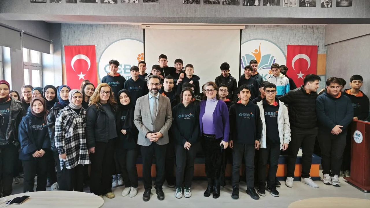 Gençlerle Ramazan Sohbeti: Camii, Hayat ve Modern Dünyada İbadet