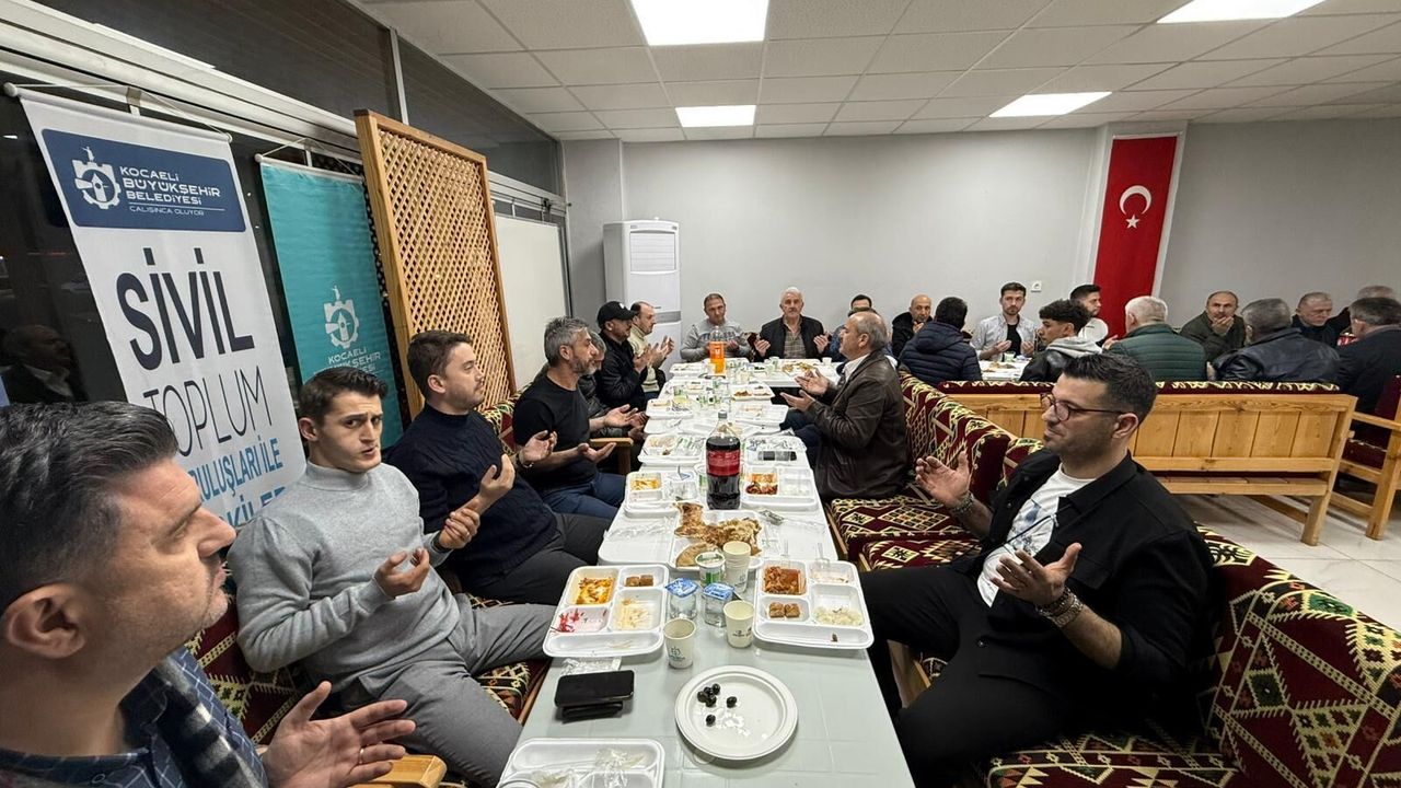 Kandıra Bağırganlı Köyü Derneği, İftar Programını Gerçekleştirdi