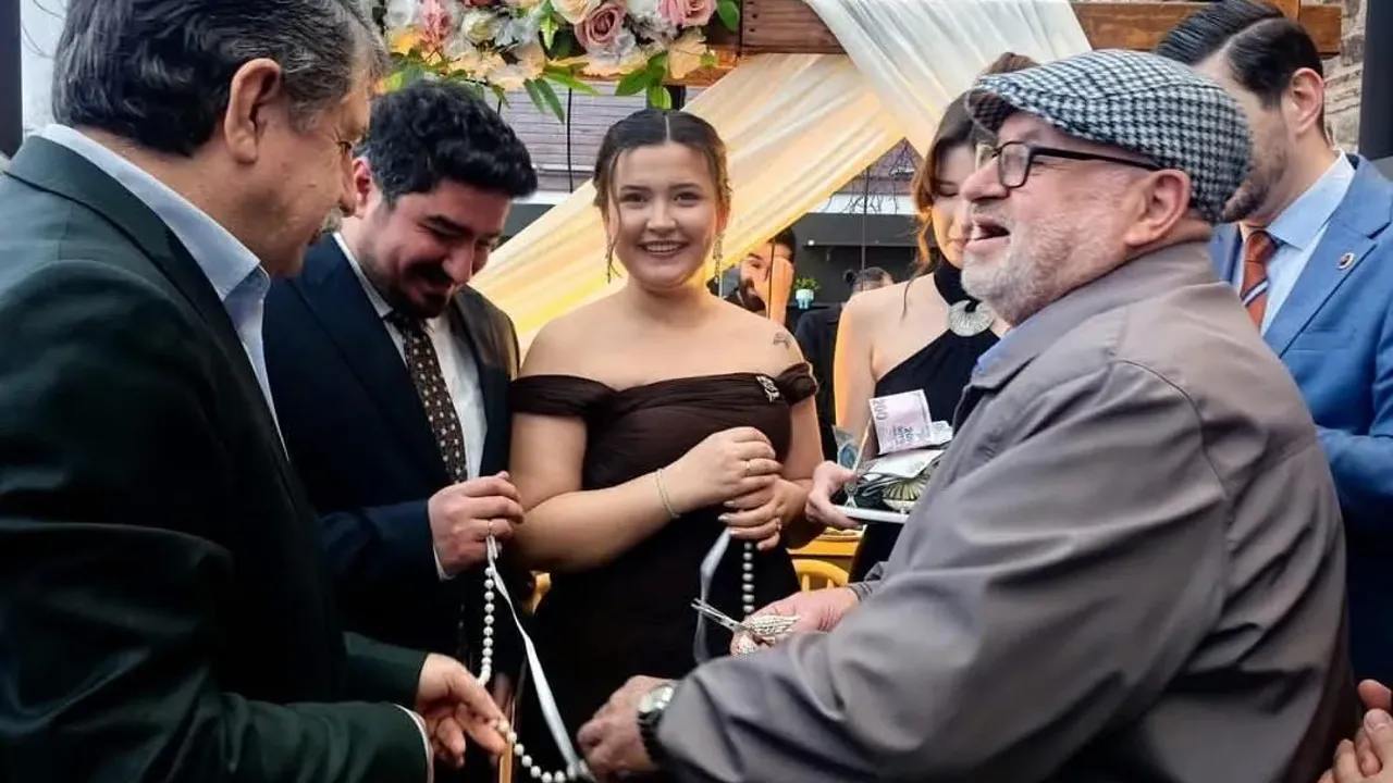 Bengisu Şentürk ile Eray Akbal Mutluluğa İlk Adımı Attı