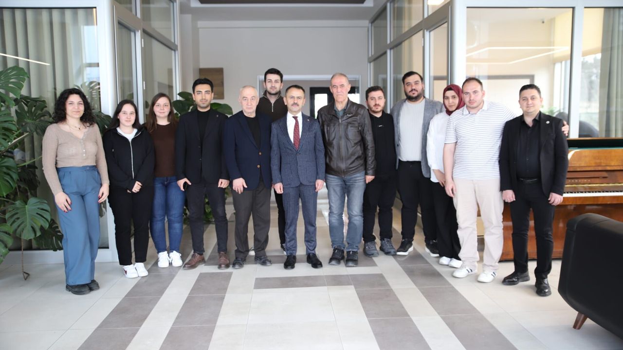 Vali İlhami Aktaş’tan Sadun Çetin’e Taziye Ziyareti