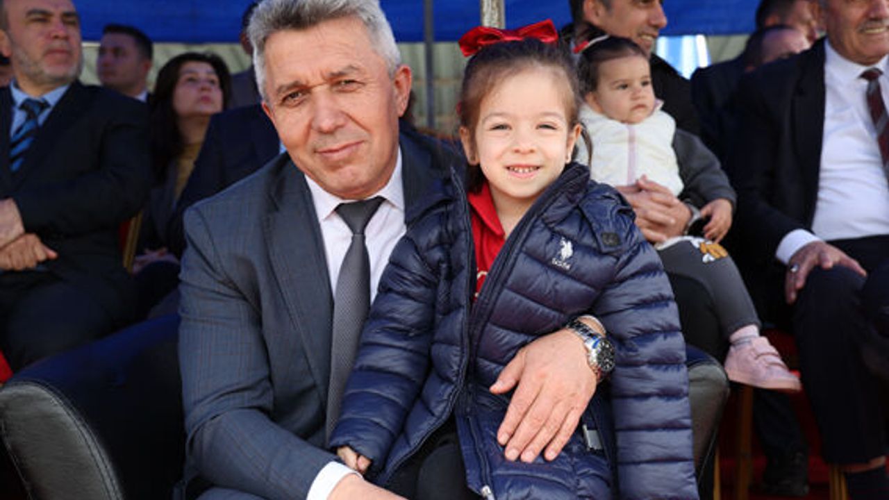 Kandıra Belediye Başkanı Erol Ölmez: "Çocuklarımızın Mutluluğu Bizim Önceliğimiz"