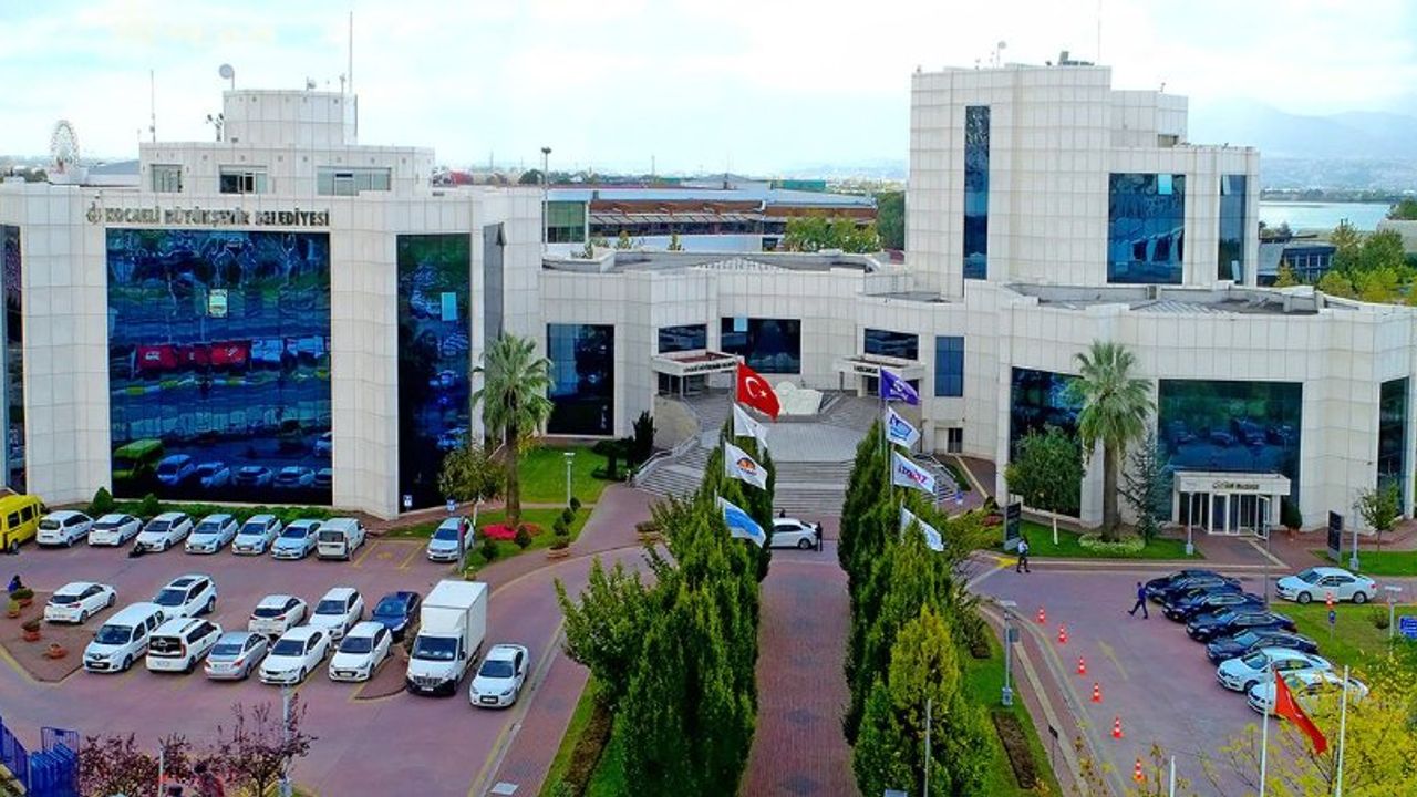 Tahir Büyükakın Kocaeli İçin Sadece Hizmet Ettik Diyor: Dev Buluşma Başlıyor!