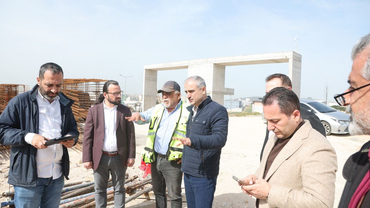 Çayırova’da hastane ve meslek lisesi inşaatları hızla ilerliyor