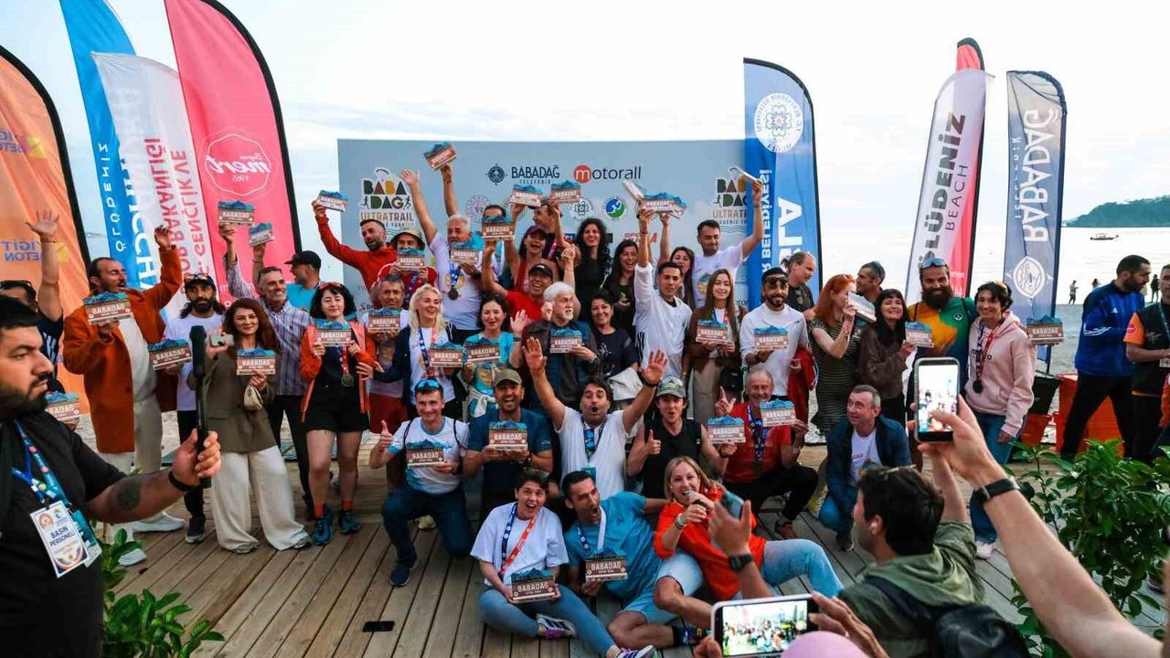 Babadağ’da Devler Yarıştı! 15 Ülkeden 100 Sporcu Ölüdeniz’in Zirvesinde Buluştu