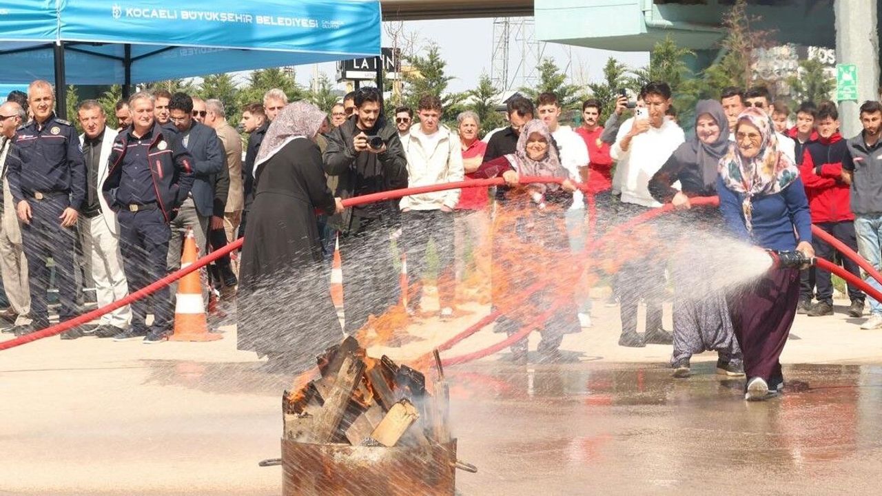 Kocaeli’de Kırsalın Ateş Savaşçıları Göreve Hazır: 105 Tankerle Tam Koruma!