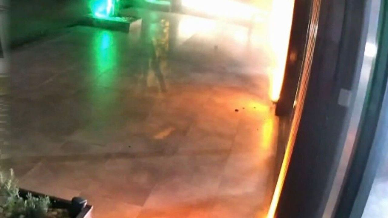 Kocaeli'de oto galeriye el bombalı saldırı: 5 kişi tutuklandı